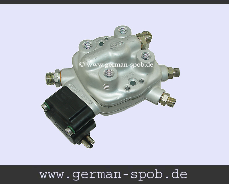 0438101004 Fuel Distributor Mercedes M102 W201 W124 General