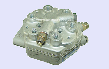 0438101044  Mengenteiler Bosch  | Mercedes M104 W124 SL R129 300 24V | Regeneriert 0 438 101 044 BOSCH 0438101044, 0986438243, F026TX2036, 0 438 101 044, 0 986 438 243 